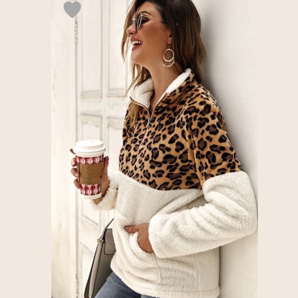 Leopard Sherpa fleece quarter zip pullover - Picture 2 of 4